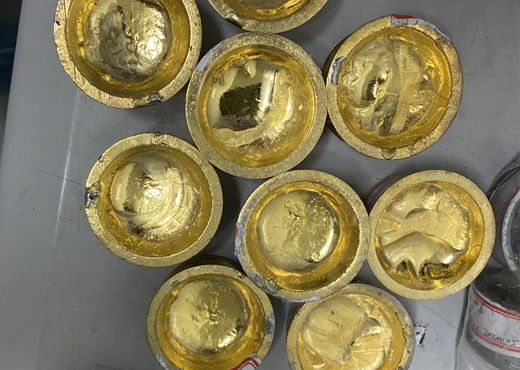 Reciclagem de cadinhos de metais preciosos